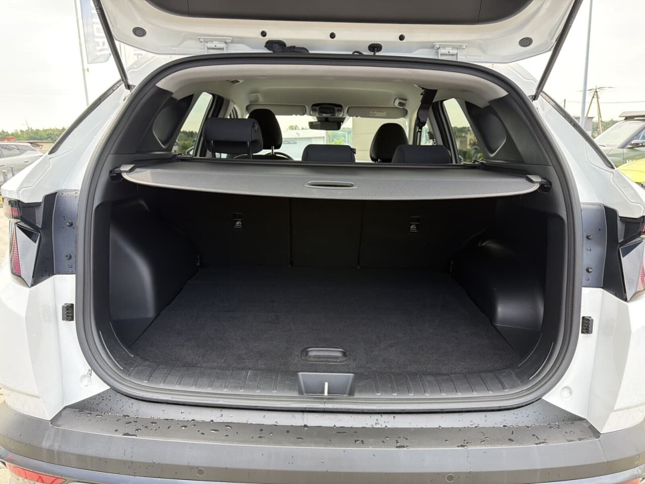 Hyundai Tucson - zdjęcie 17