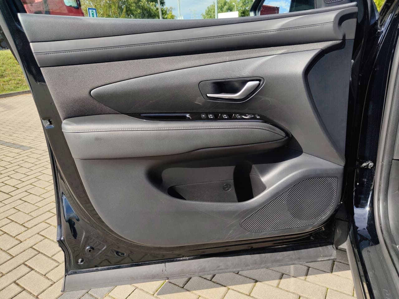 Hyundai Tucson - zdjęcie 12