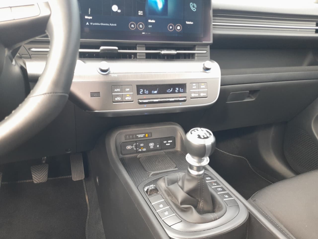 Hyundai Kona - zdjęcie 17