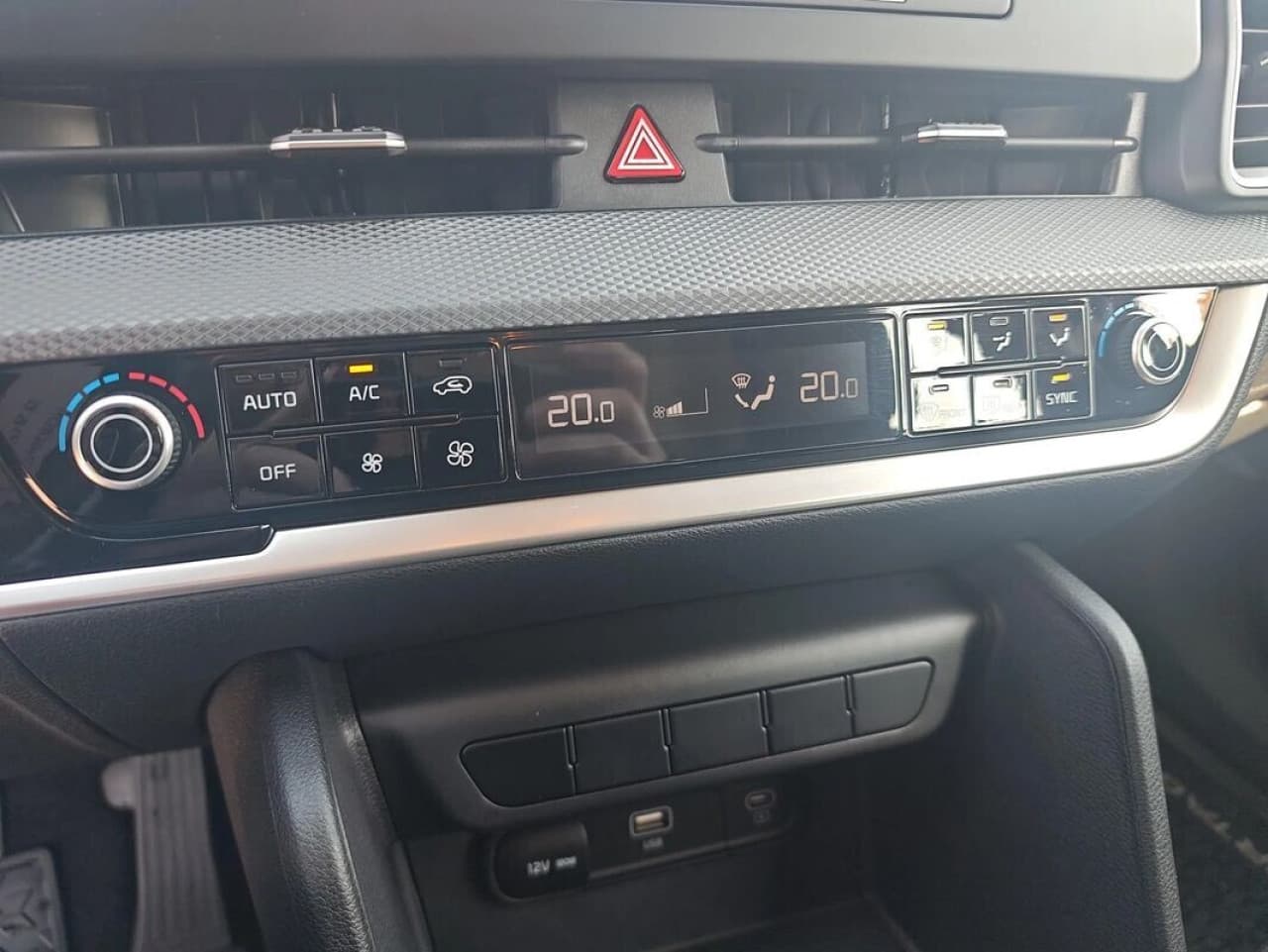 Kia Sportage - zdjęcie 18