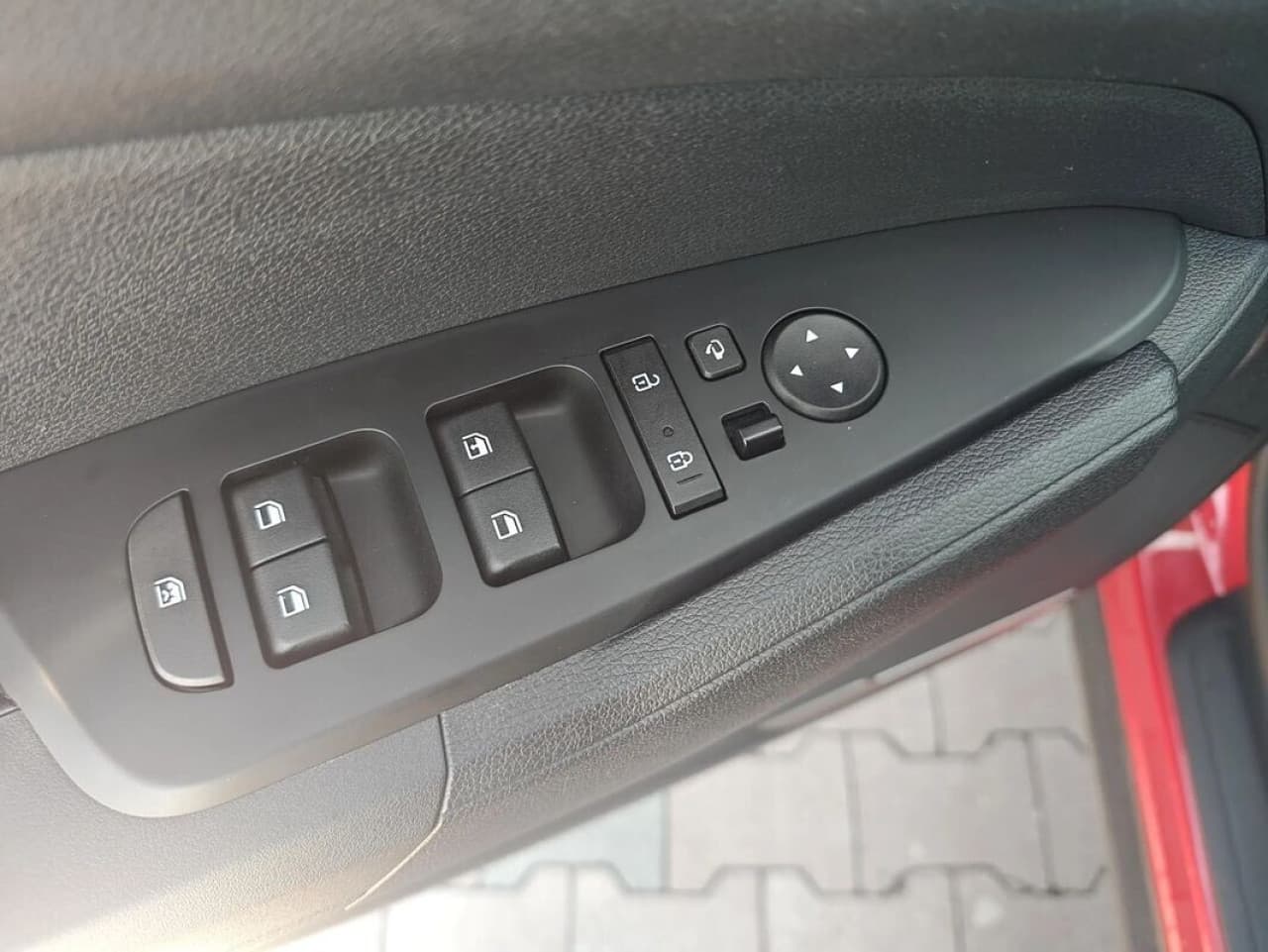 Kia Sportage - zdjęcie 11